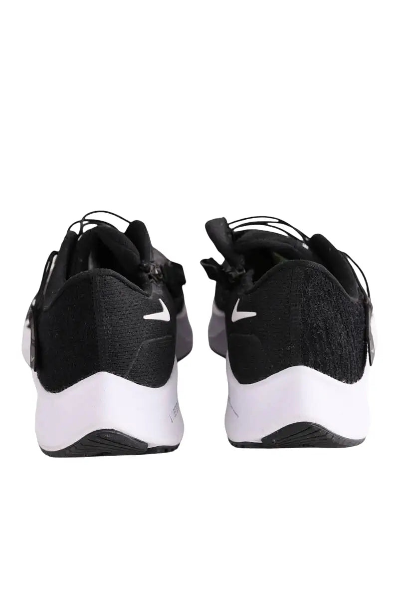 Baskets Nike Noir en Tissu, taille 44 - Seconde Main