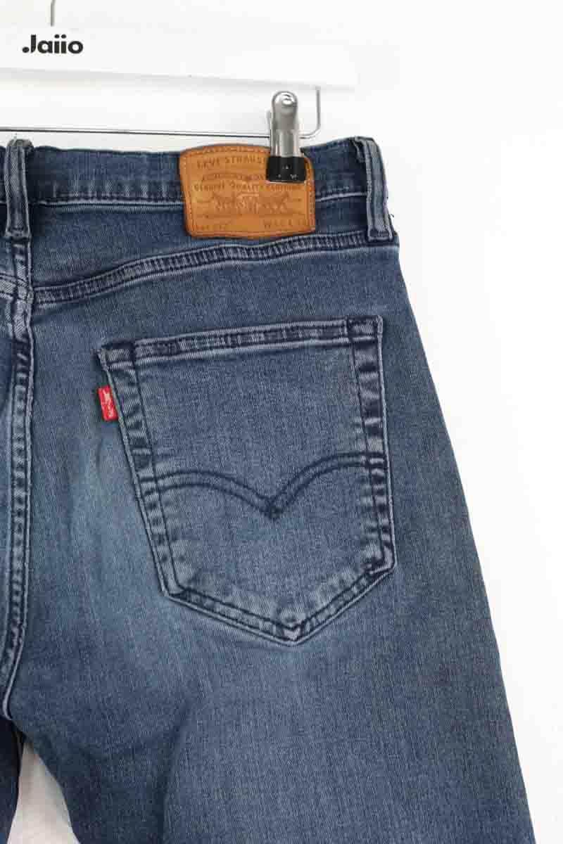 Jean droit Levi's Bleu en Coton