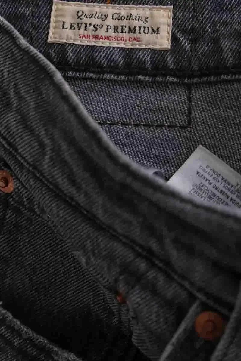 Jean droit Levi's Gris en Coton