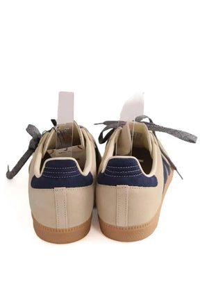 Baskets basses Adidas Beige en Daim