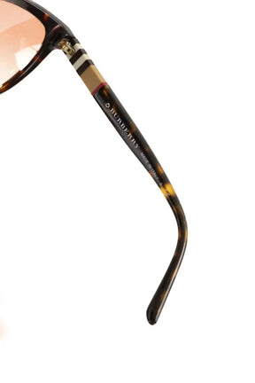 Lunettes de soleil Burberry Marron en Plastique