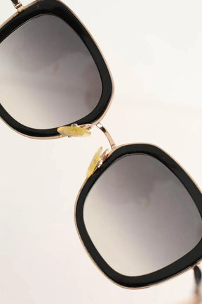 Lunettes de soleil Jimmy Choo Noir en Plastique