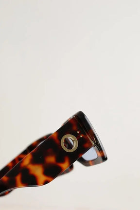 Lunettes de soleil Linda Farrow Marron en Plastique
