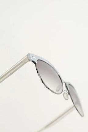 Lunettes de soleil Oliver Peoples Gris en Métal