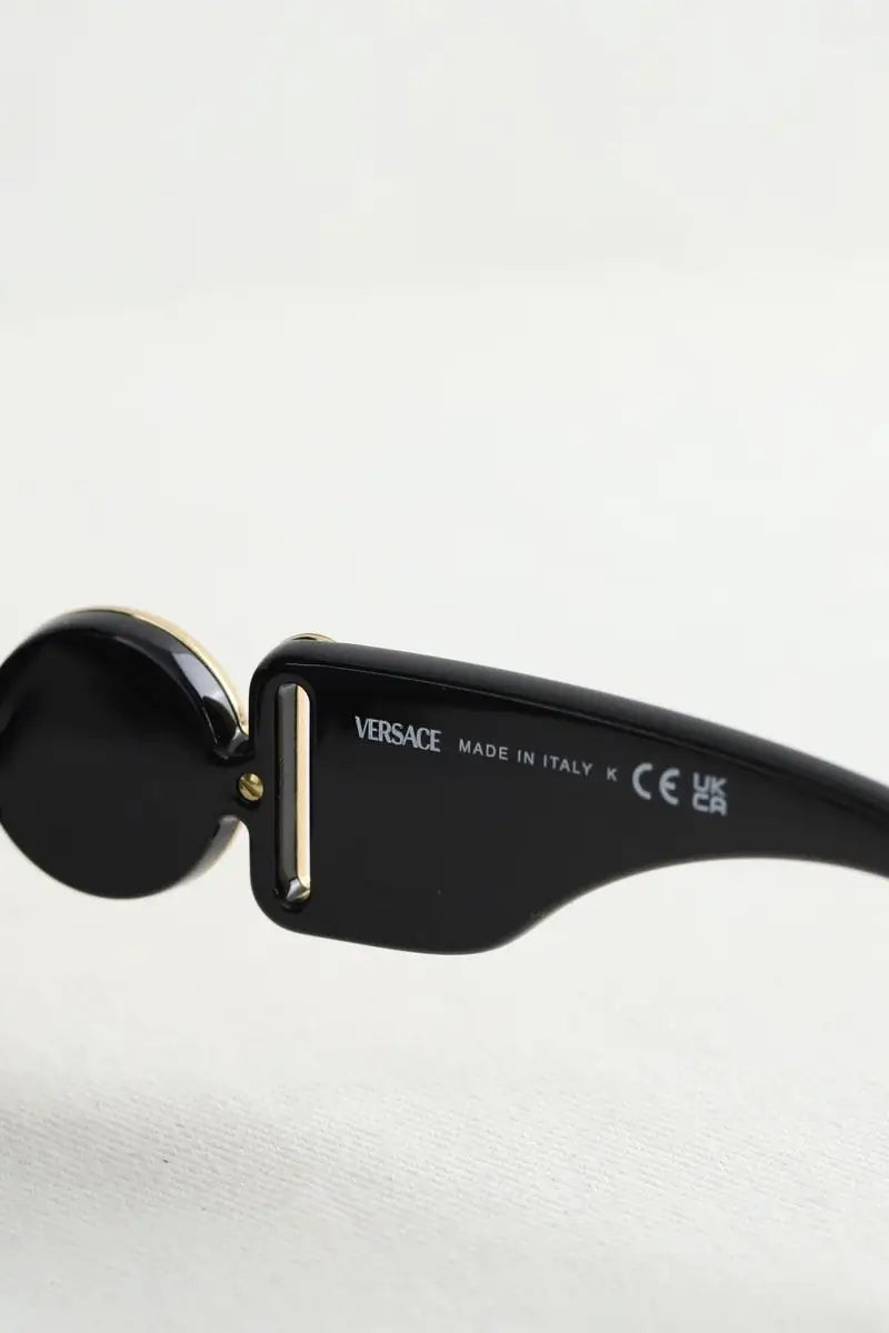 Lunettes de soleil Versace Noir en Plastique