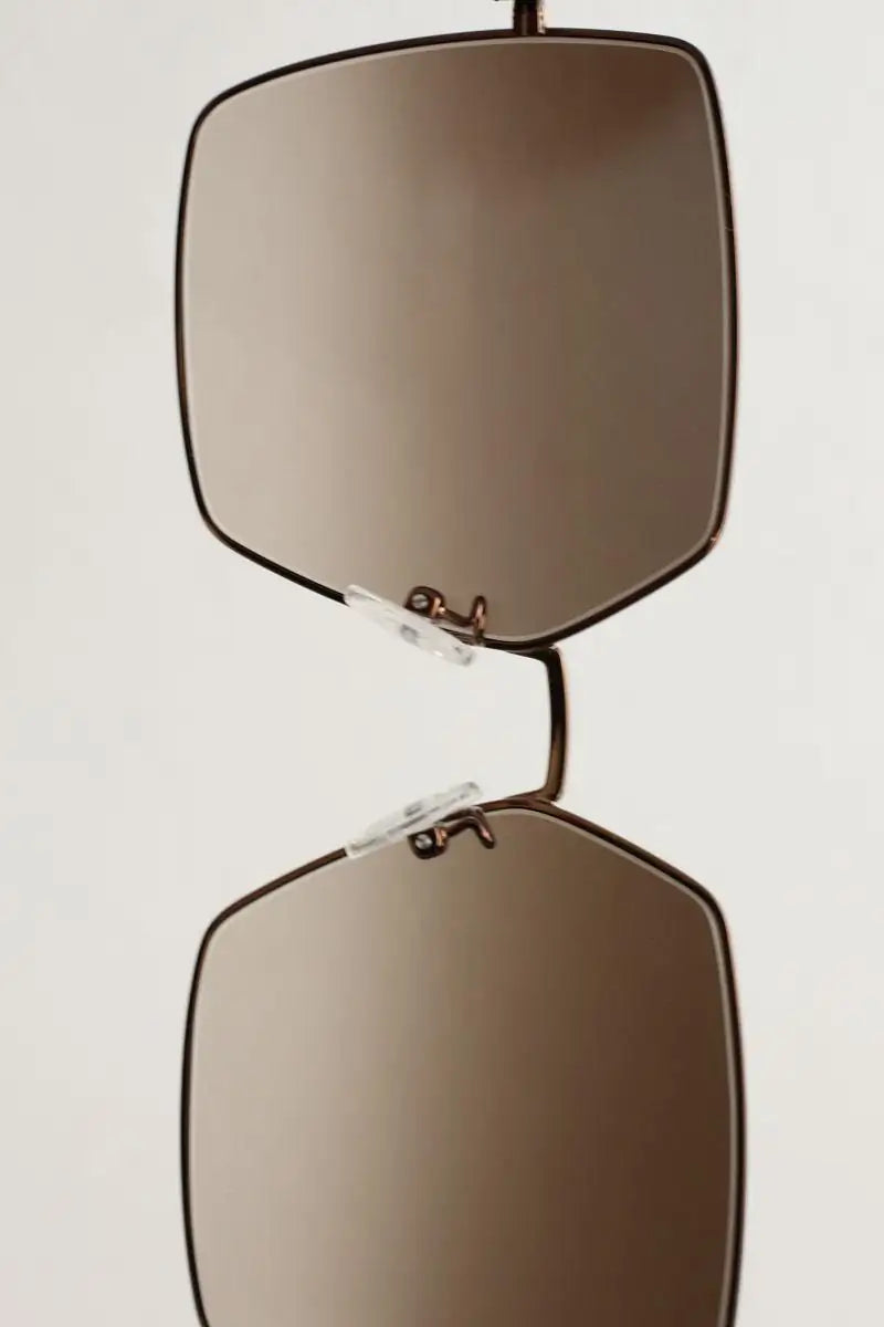 Lunettes surdimensionné Alexander McQueen Marron en Métal