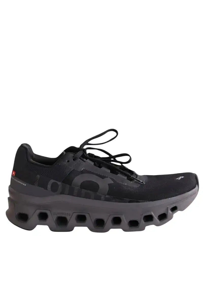 Baskets On Cloudnova Noir en Tissu, taille 40 - Seconde Main