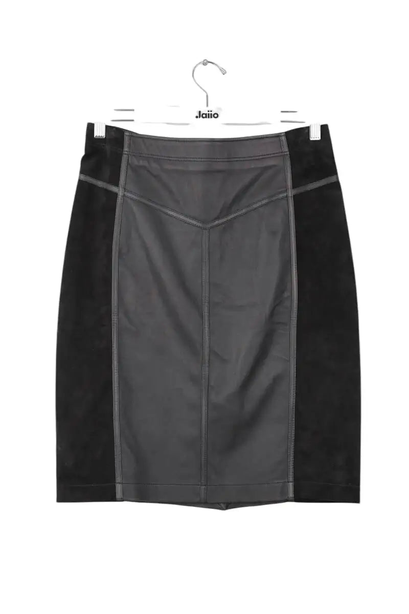 Mini jupe Burberry Noir en Cuir, taille XL - Seconde Main