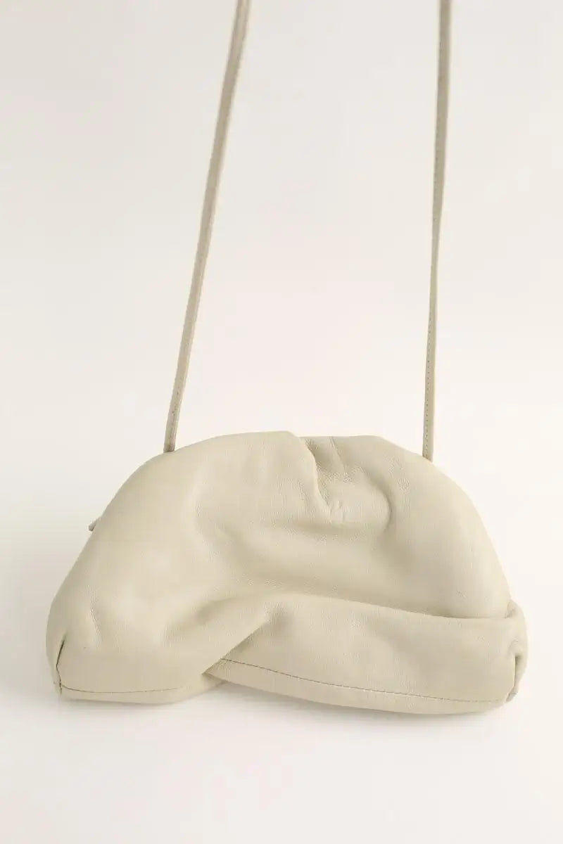 Mini sac Bottega Veneta Mini pouch Gris en Cuir