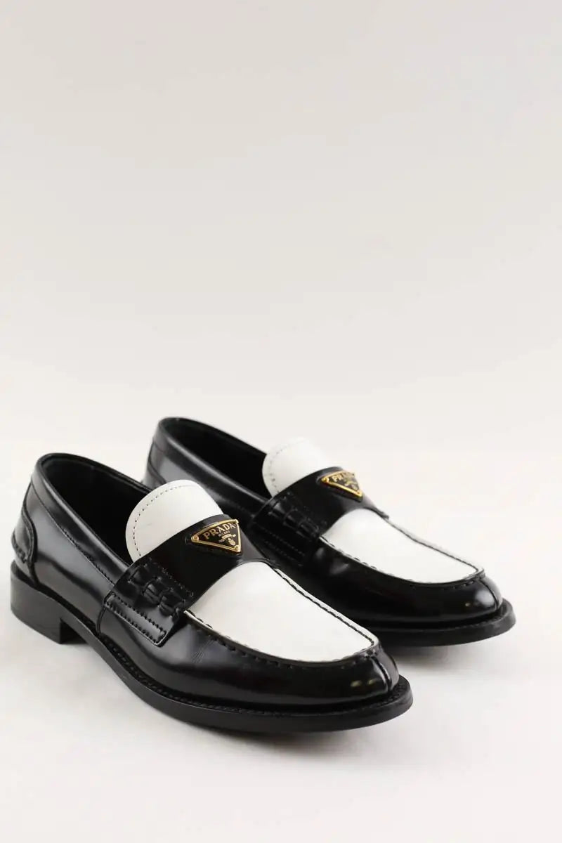 Mocassins Prada Noir en Cuir