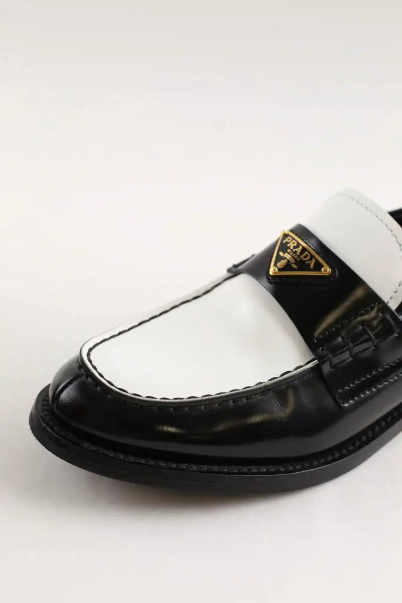 Mocassins Prada Noir en Cuir
