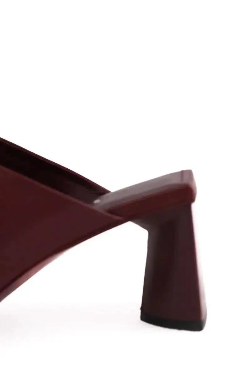 Mules Balenciaga Bordeaux en Cuir