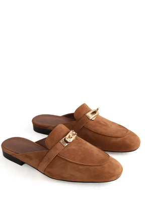 Mules Hermès Oz avec boucle Kelly Camel en Daim