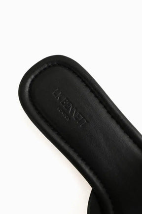 Mules LK Bennett Casper Noir en Cuir