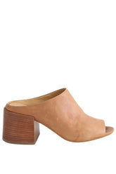 Mules Maison Martin Margiela Camel en Cuir, taille 38 - Seconde Main