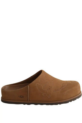 Mules Ugg Camel en Cuir, taille 43 - Seconde Main