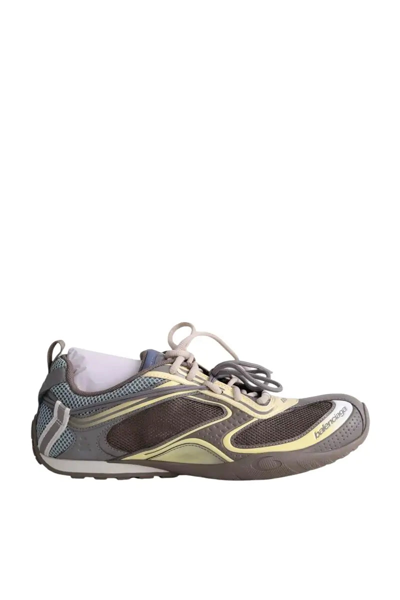 Baskets Balenciaga Gris en Tissu, taille 41 - Seconde Main