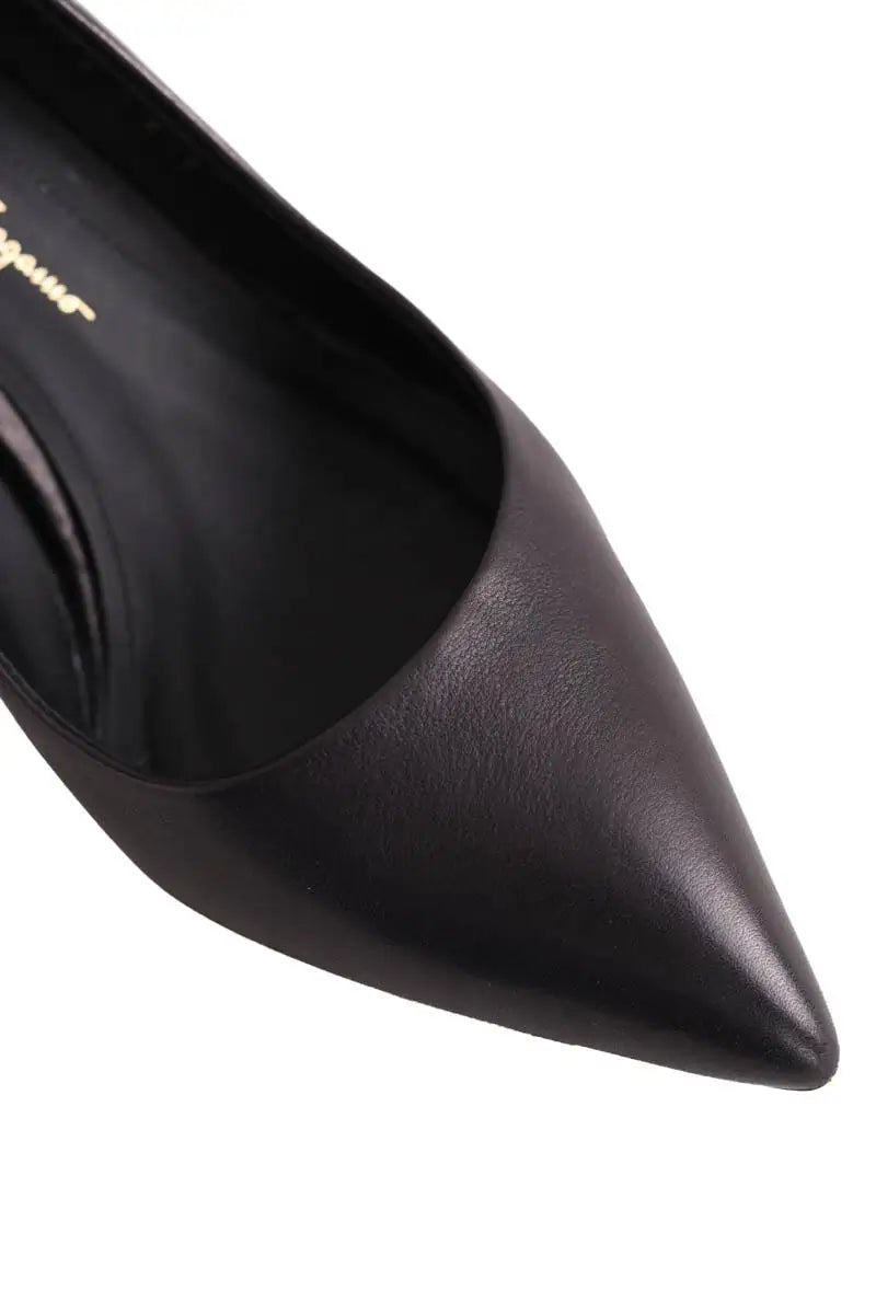 Talons Salvatore Ferragamo Noir en Cuir