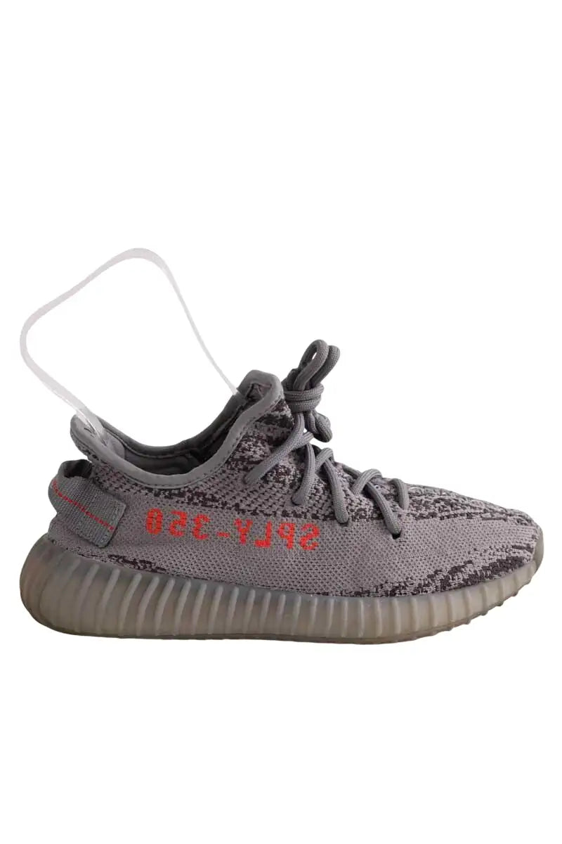 Baskets Yeezy Anthracite en Tissu, taille 36 - Seconde Main