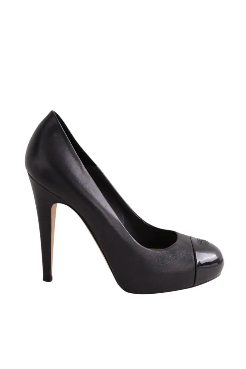 Talons Chanel Noir en Cuir, taille 37 - Seconde Main