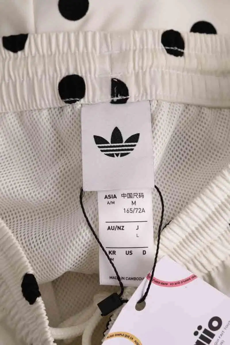 Mini short Adidas Ecru en Synthétique