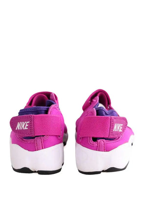 Baskets Nike Rose en Tissu