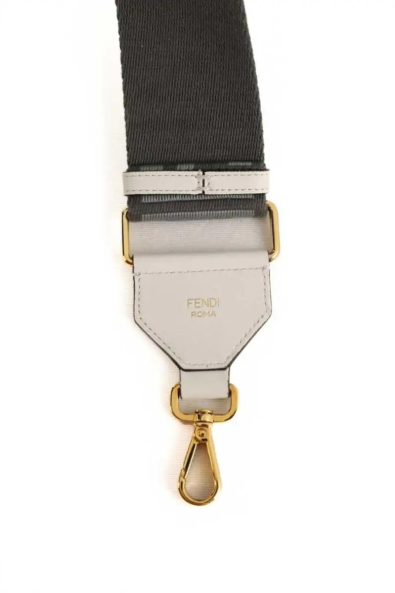 Petite maroquinerie Fendi Gris en Coton