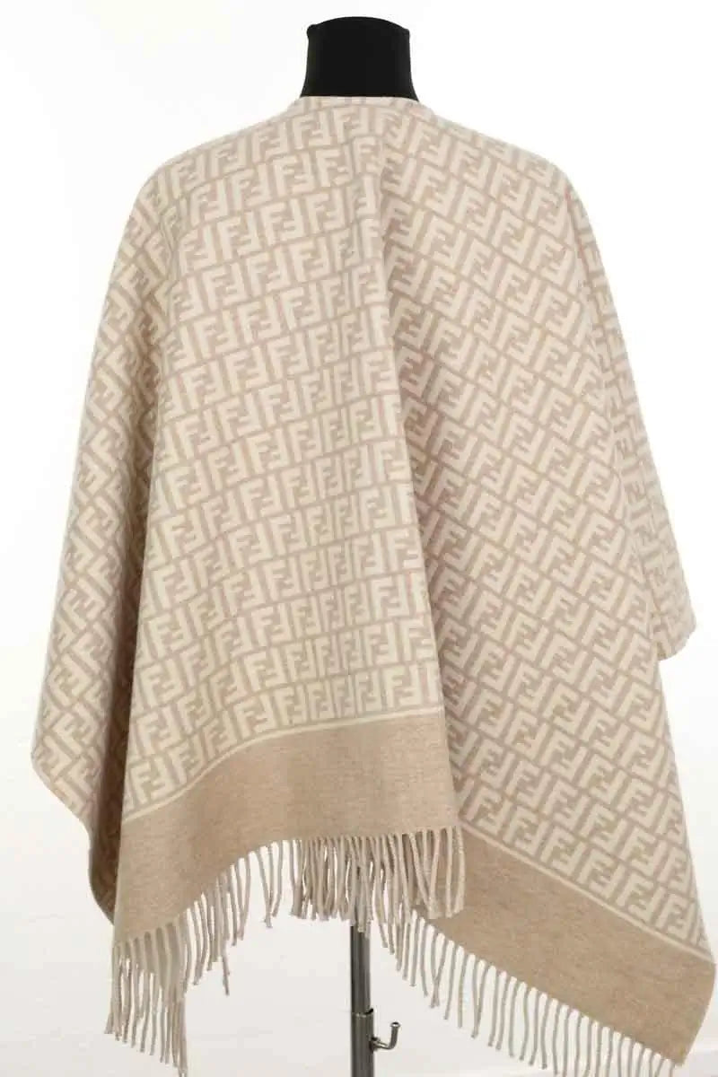 Poncho Fendi Beige en Laine