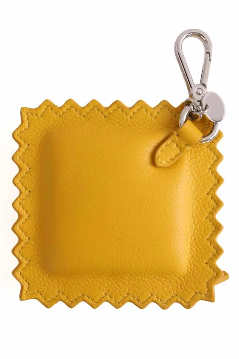 Porte-clé Fendi Raviolo Jaune en Cuir