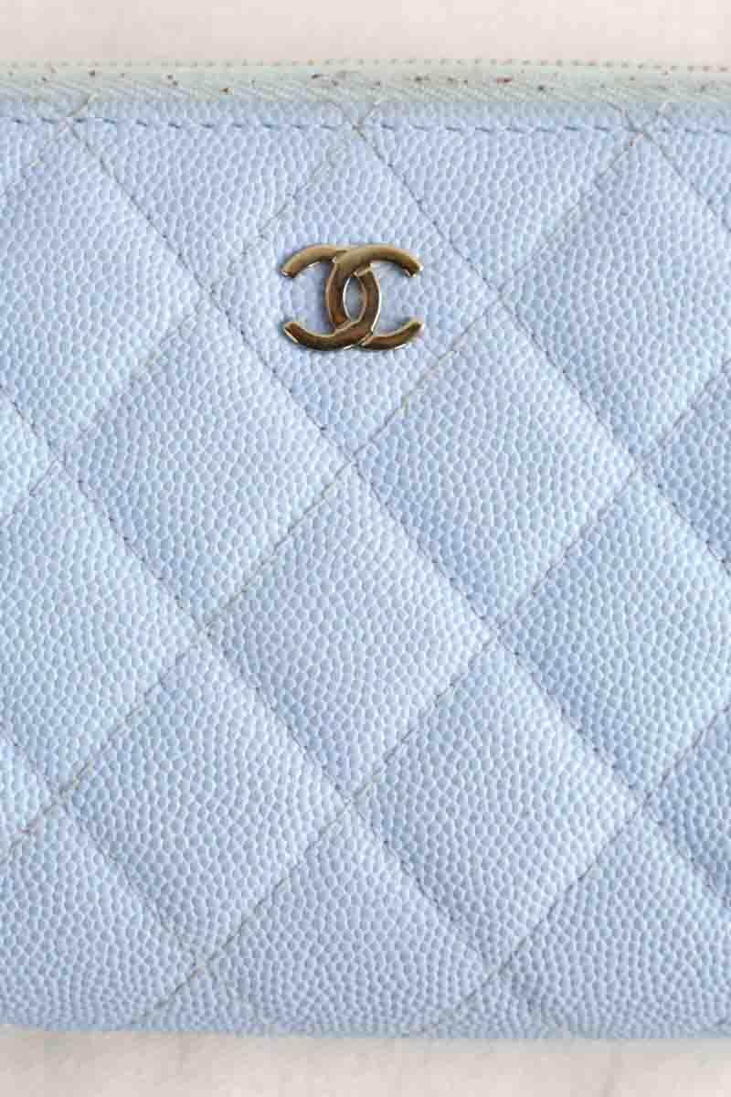 Portefeuille Chanel Bleu en Cuir