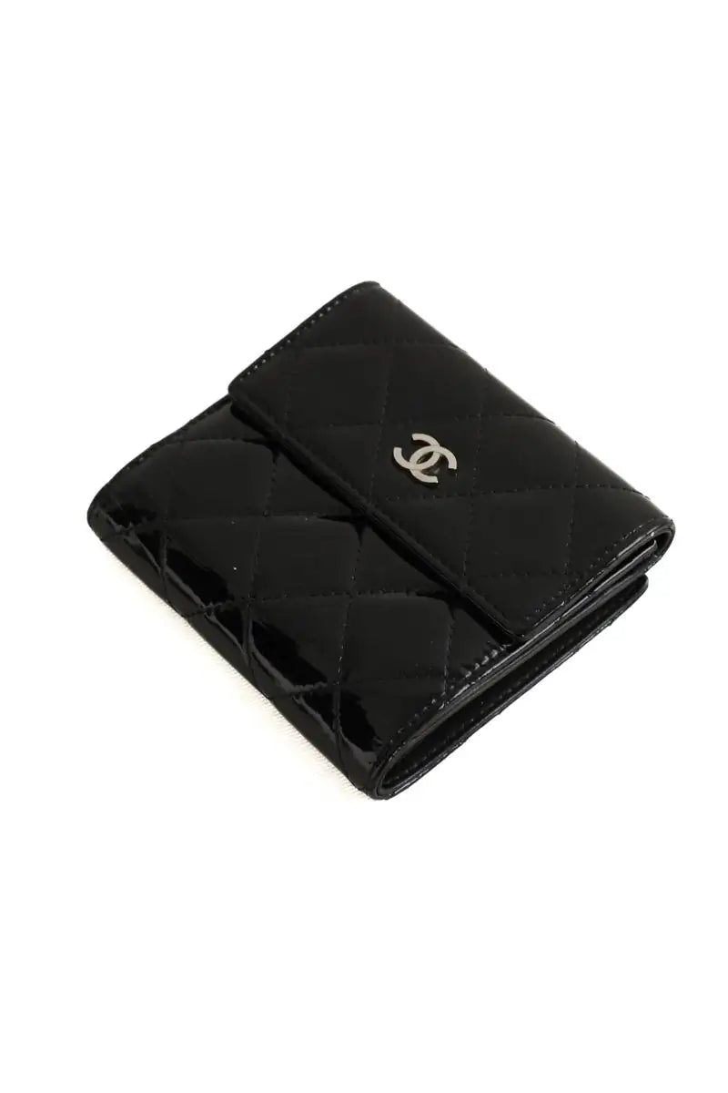 Portefeuille Chanel Noir en Cuir verni