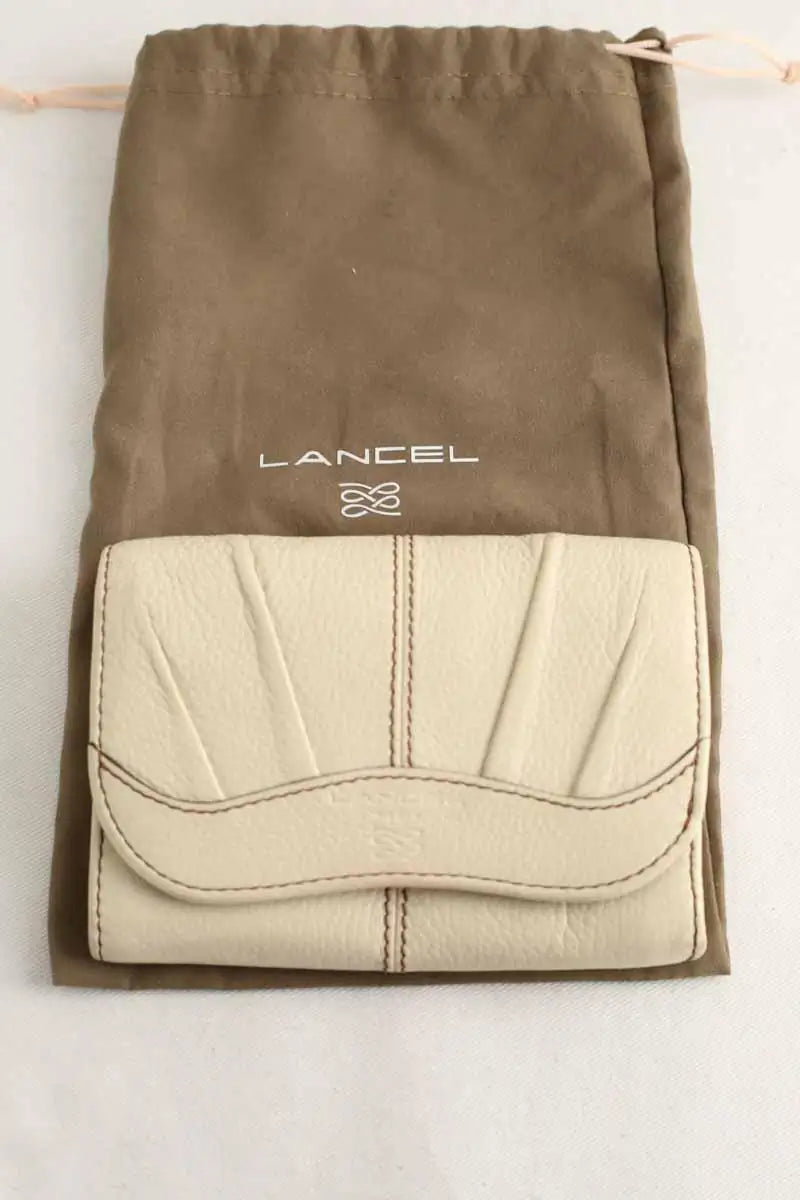 Portefeuille Lancel Ecru en Cuir