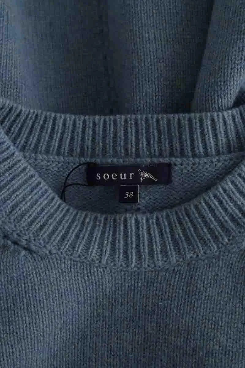 Pull Soeur Leontine Bleu en Laine