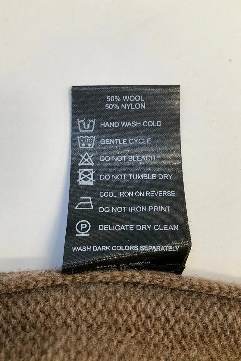 Pull Other Brand Marron en Laine