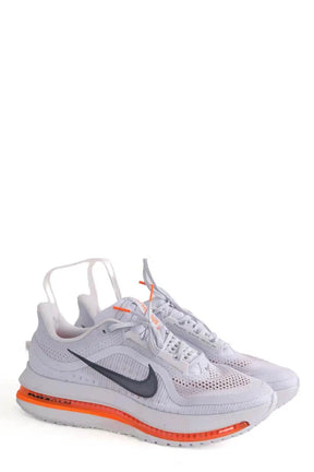 Baskets basses Nike Bleu en Tissu