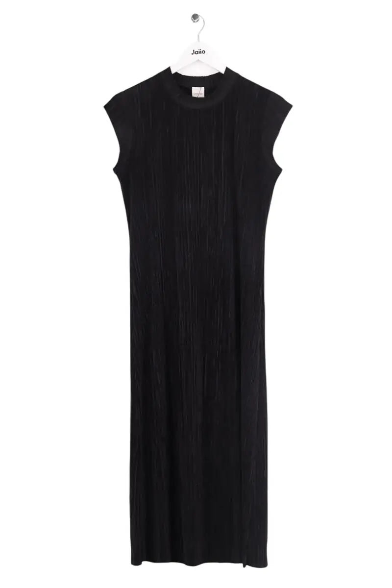 Robe Calvin Klein Noir en Synthétique, taille M - Seconde Main