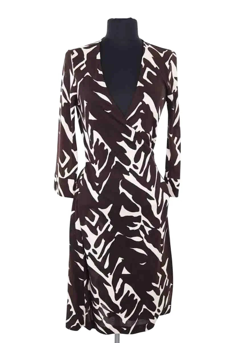 Robe Diane Von Furstenberg Marron en Soie, taille M - Seconde Main