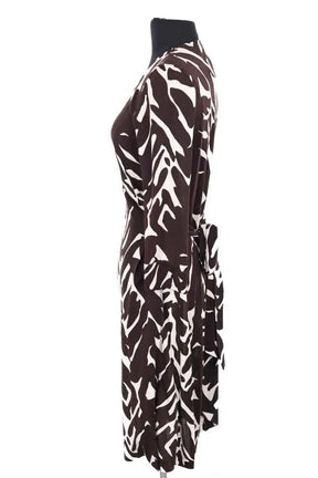 Robe Diane Von Furstenberg Marron en Soie