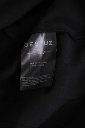 Robe Gestuz Noir en Synthétique