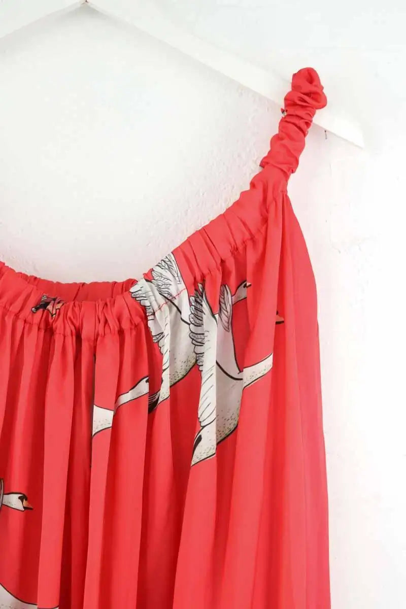 Robe Heimstone Rouge en Polyester