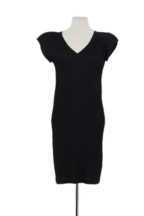 Robe Pleats Please Noir en Polyester, taille XL - Seconde Main