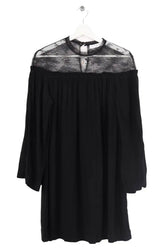 Robe Sandro Noir en Synthétique, taille M - Seconde Main