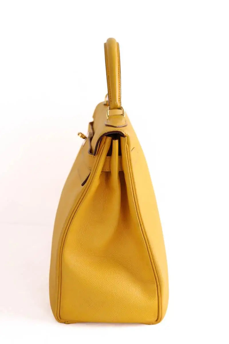 Sac à main Hermès Kelly 32 Jaune en Cuir