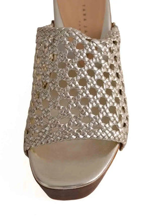 Sabots Tara Jarmon Doré en Cuir