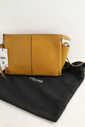 Sac à bandoulière Celine tri-fold Camel en Cuir