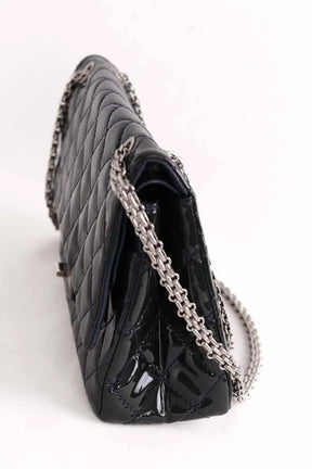 Sac à bandoulière Chanel 2.55 Noir en Cuir verni