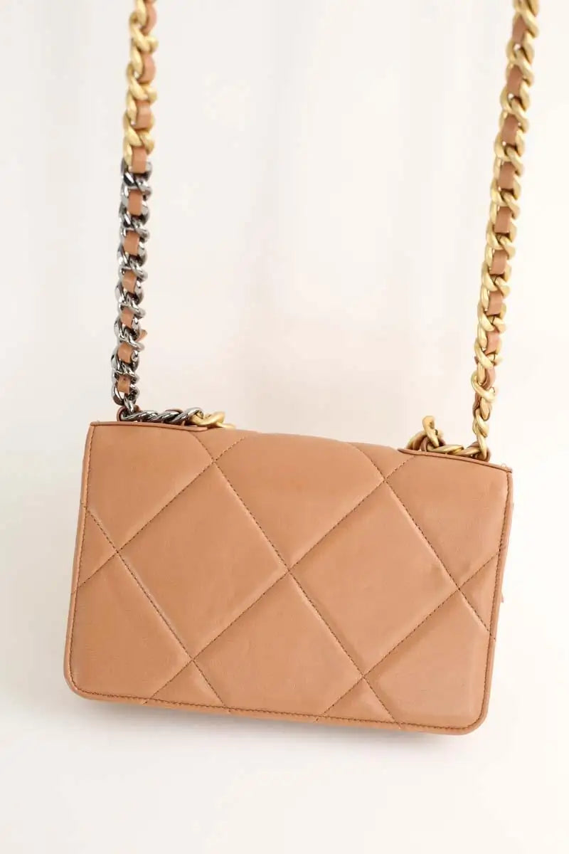 Sac à bandoulière Chanel Beige en Cuir