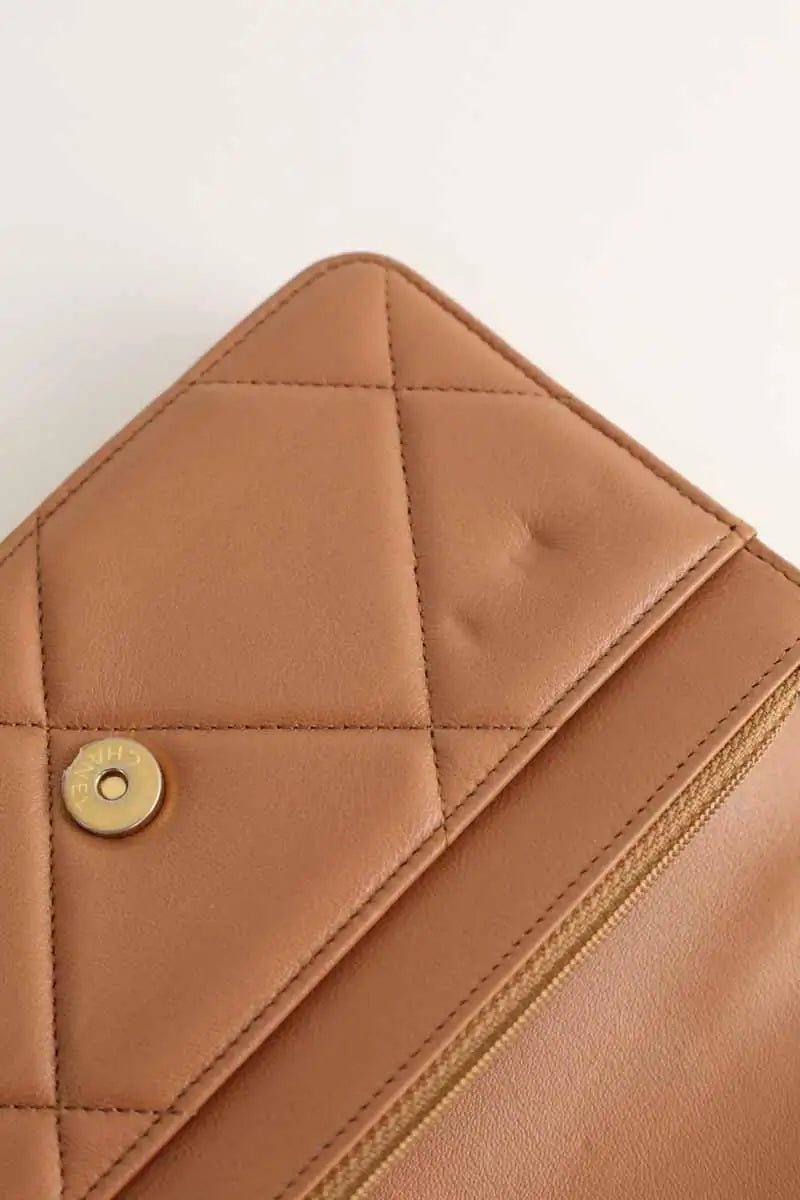 Sac à bandoulière Chanel Beige en Cuir