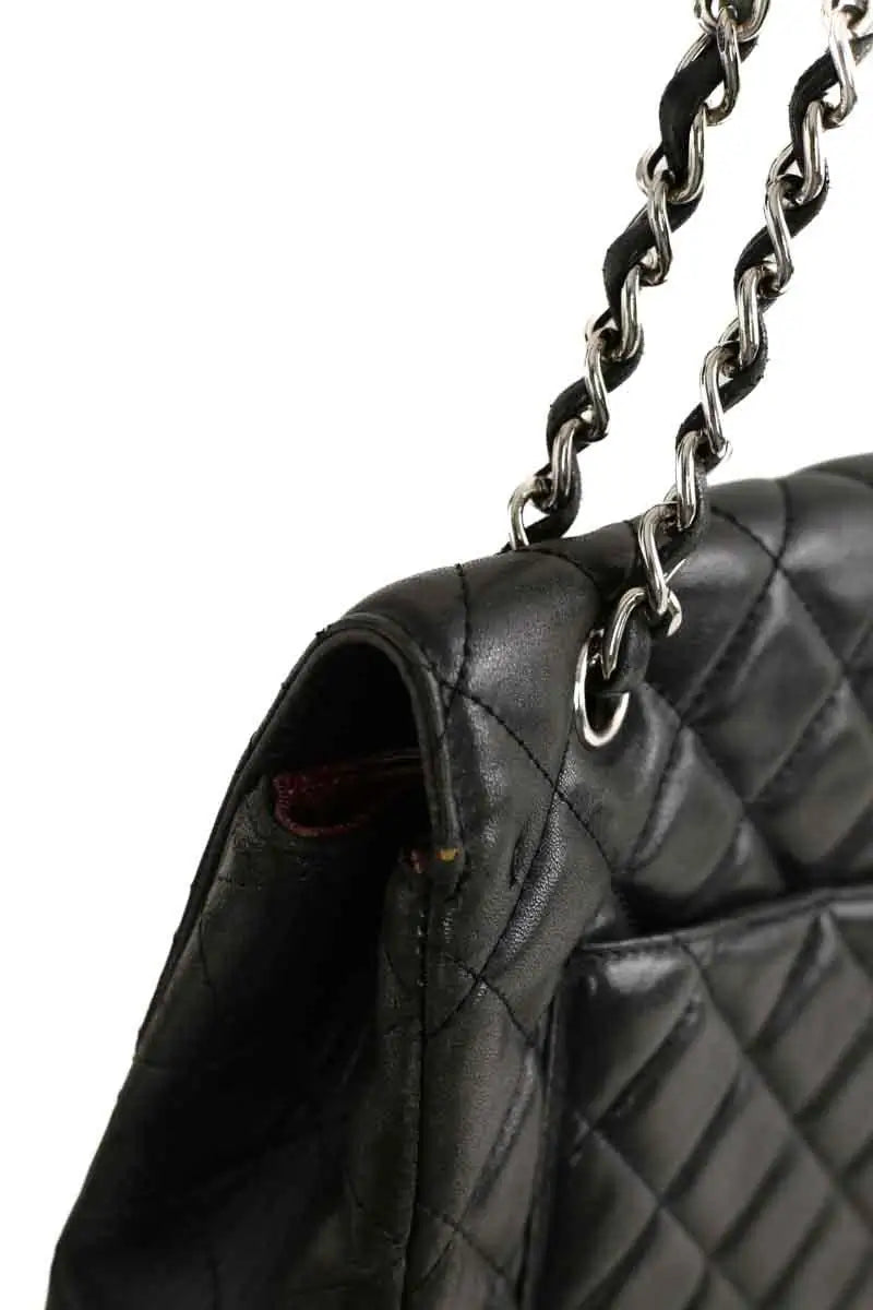 Sac à bandoulière Chanel Maxi Jumbo Noir en Cuir