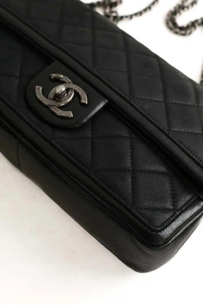 Sac à bandoulière Chanel Noir en Cuir